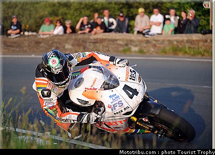 tourist_trophy_hutchinson_004_2010.jpg