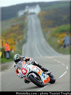 tourist_trophy_hutchinson_009_2010.jpg