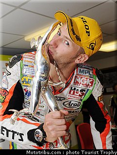 tourist_trophy_hutchinson_014_2010.jpg