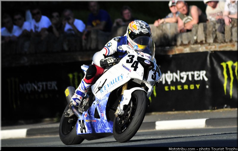 andrews_001_tourist_trophy_2011
