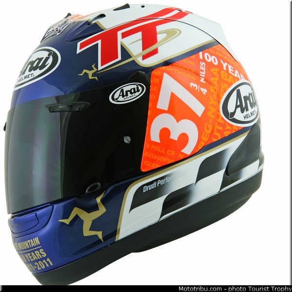arai_001_tourist_trophy_2011