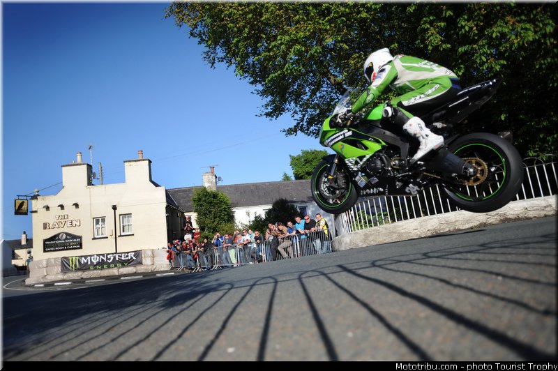 hillier_002_tourist_trophy_2011