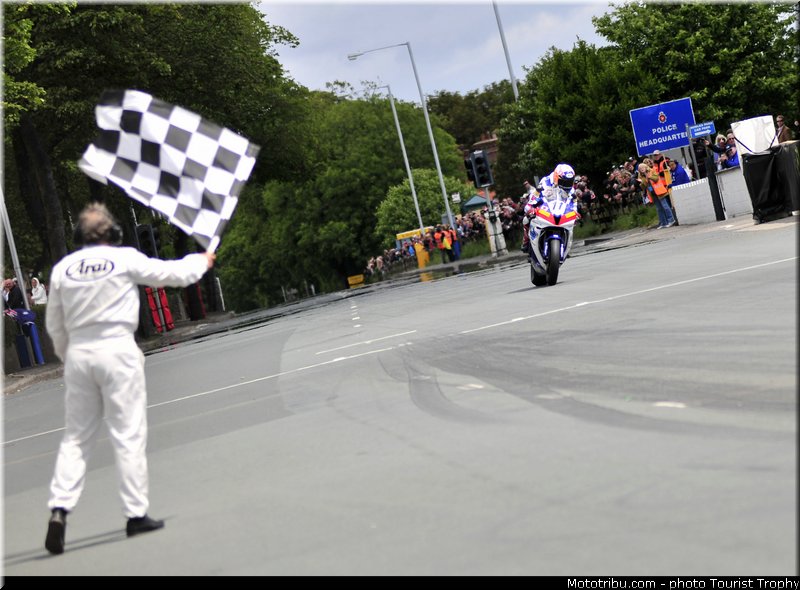 johnson_001_tourist_trophy_2011