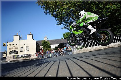 hillier_002_tourist_trophy_2011.jpg
