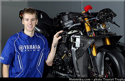 hutchinson_004_tourist_trophy_2011.jpeg