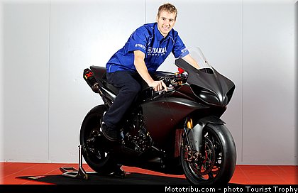 hutchinson_005_tourist_trophy_2011.jpeg