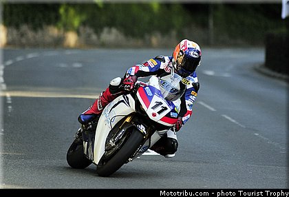 johnson_002_tourist_trophy_2011.jpg