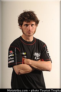 martin_001_tourist_trophy_2011.jpg