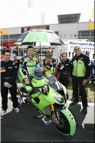 042-depart-team-kawasaki