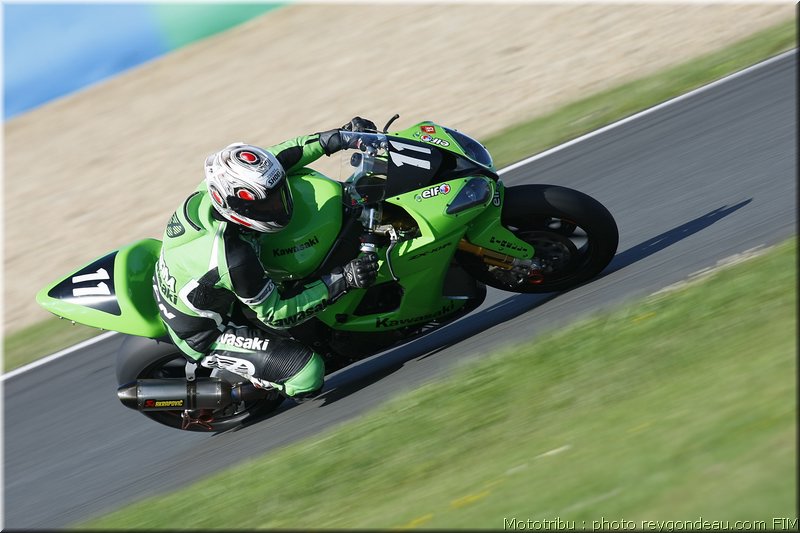 kawasaki_moreira