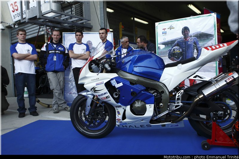 24h_mans_2010_stands_041
