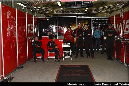 24h_mans_2010_pompiers_05.JPG