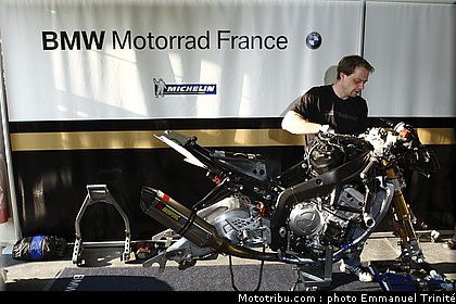 24h_mans_2010_stands_034.JPG