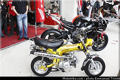 24h_mans_2010_stands_043.JPG