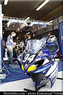 24h_mans_2010_stands_049.JPG