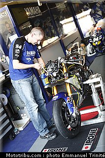 24h_mans_2010_stands_052.JPG