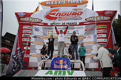 mondial_enduro_podum_femme_france_2010.jpg