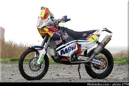 coma_10_ktm_preparation_dakar_2012.jpg