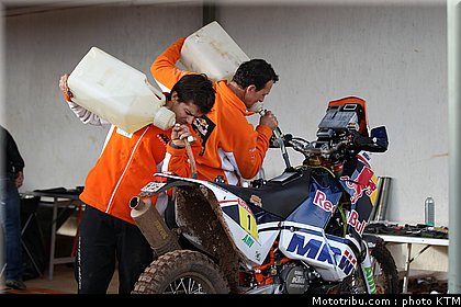 coma_20_ktm_preparation_dakar_2012.jpg