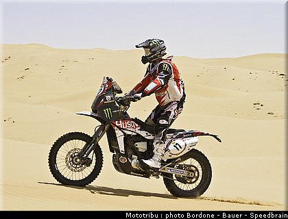 barreda_11_rallye_2012_abu_dhabi_desert_challenge.jpg