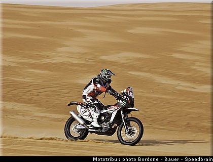 barreda_32_rallye_2012_abu_dhabi_desert_challenge.jpg