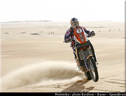 faria_1_rallye_2012_abu_dhabi_desert_challenge.jpg