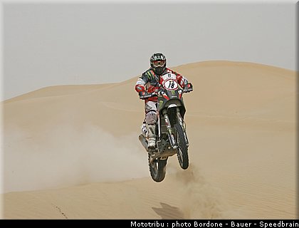 goncalves_08_rallye_2012_abu_dhabi_desert_challenge.jpg