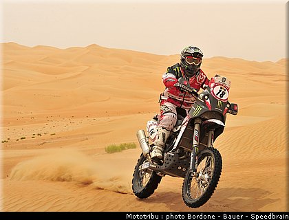goncalves_30_rallye_2012_abu_dhabi_desert_challenge.jpg