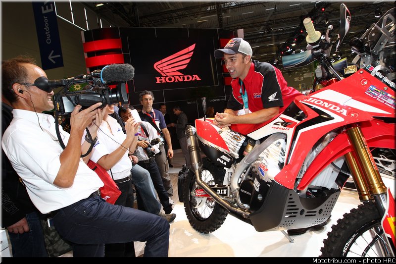 honda_team_hrc_rodrigues_03