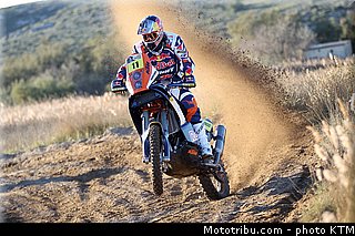 faria_09_team_ktm_dakar_2013.jpg