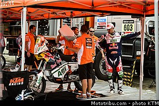 ktm_05_team_ktm_dakar_2013.jpg