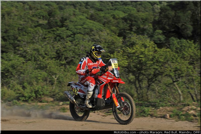 campbell_0014_dakar_2013