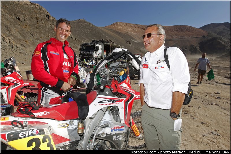 campbell_0018_dakar_2013