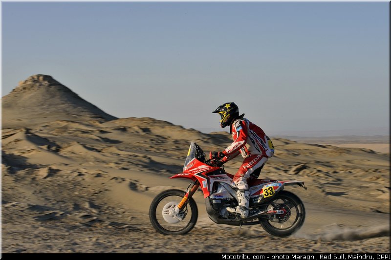 campbell_0022_dakar_2013