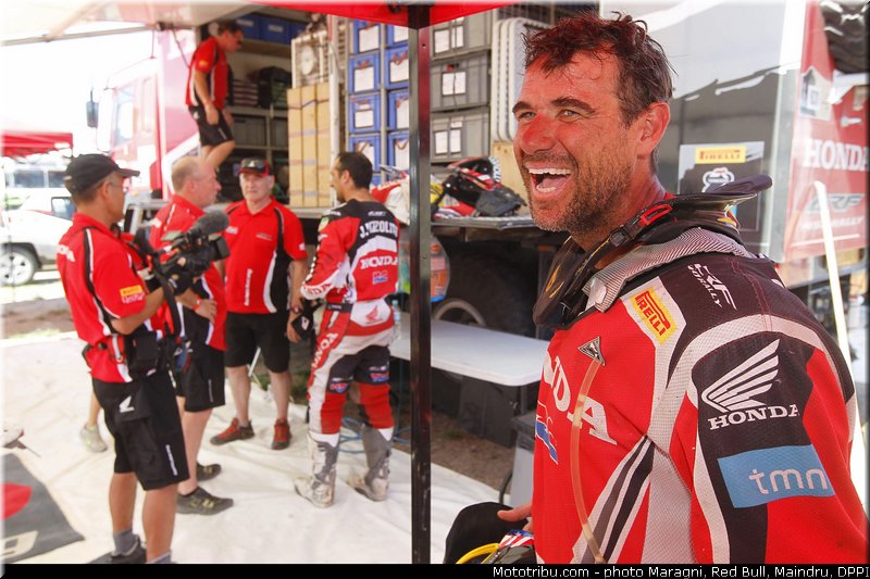 campbell_0049_dakar_2013