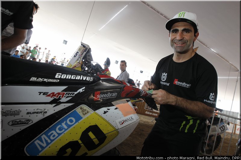 goncalves_0026_dakar_2013