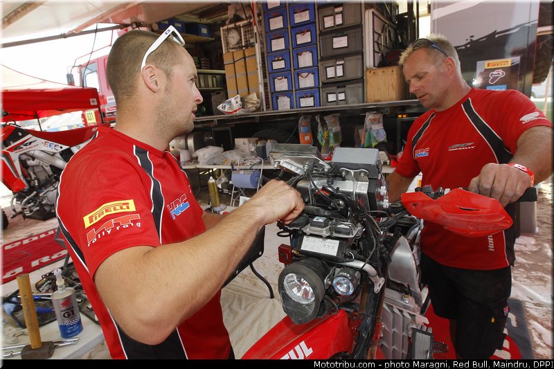 hrc_0036_dakar_2013
