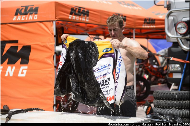 ktm_0017_dakar_2013