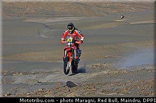 campbell_0003_dakar_2013.jpg