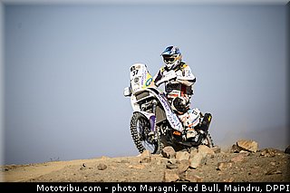 curtis_0004_dakar_2013.jpg