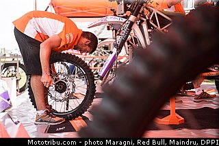 ktm_0014_dakar_2013.jpg