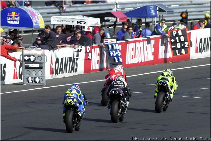 0055yamaha-jacque2001_09