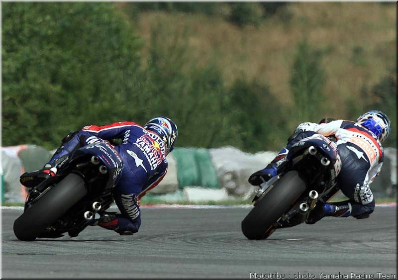 0063yamaha-mccoy2001_07