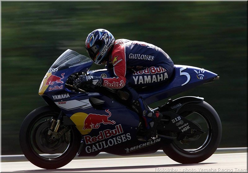 0064yamaha-mccoy2001_08