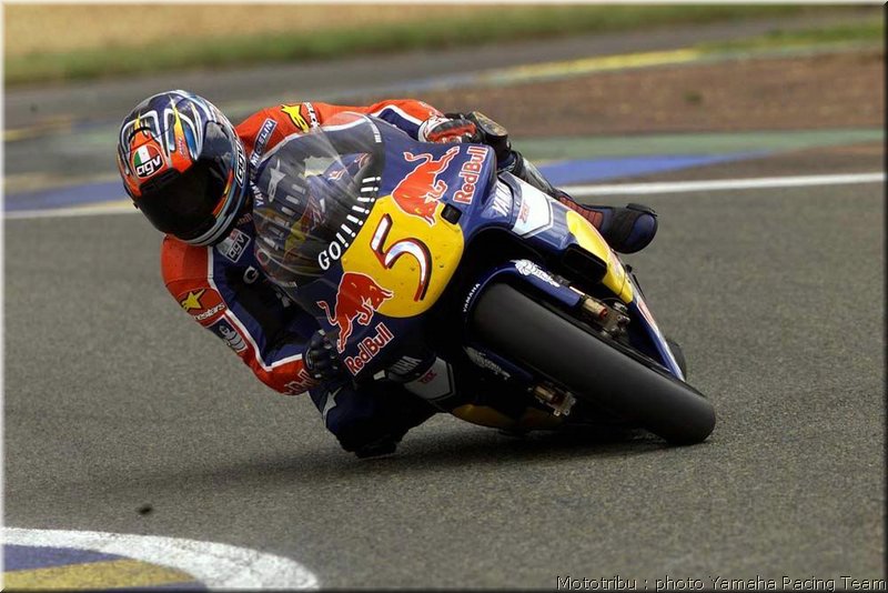 0067yamaha-mccoy2001_11