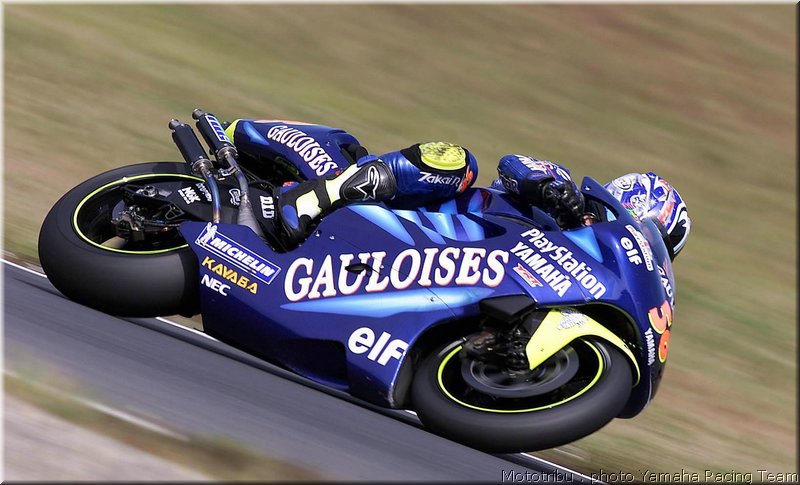 0077yamaha-nakano2001_05
