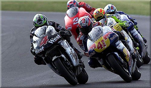 0037yamaha-haga2001_01.jpg