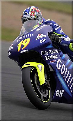 0056yamaha-jacque2001_10.jpg
