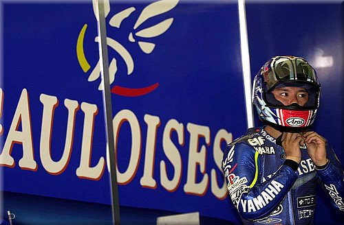 0075yamaha-nakano2001_03.jpg