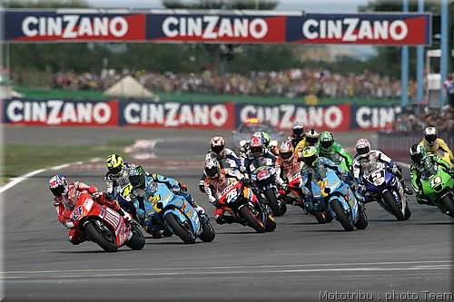 motogp_08.jpg